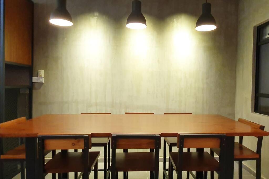 شقة New! Jonker Street Loft 3Br Melaka 10Pax المظهر الخارجي الصورة