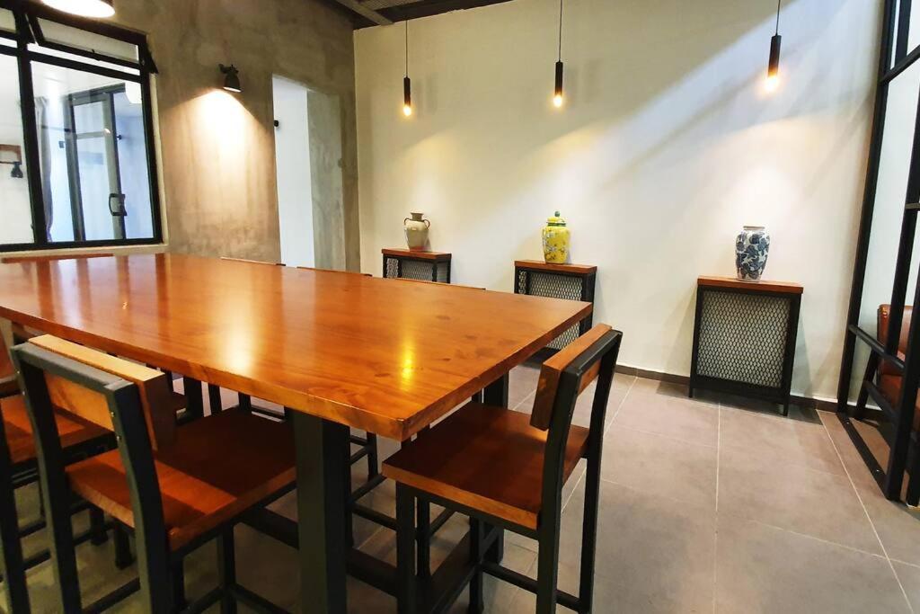 شقة New! Jonker Street Loft 3Br Melaka 10Pax المظهر الخارجي الصورة