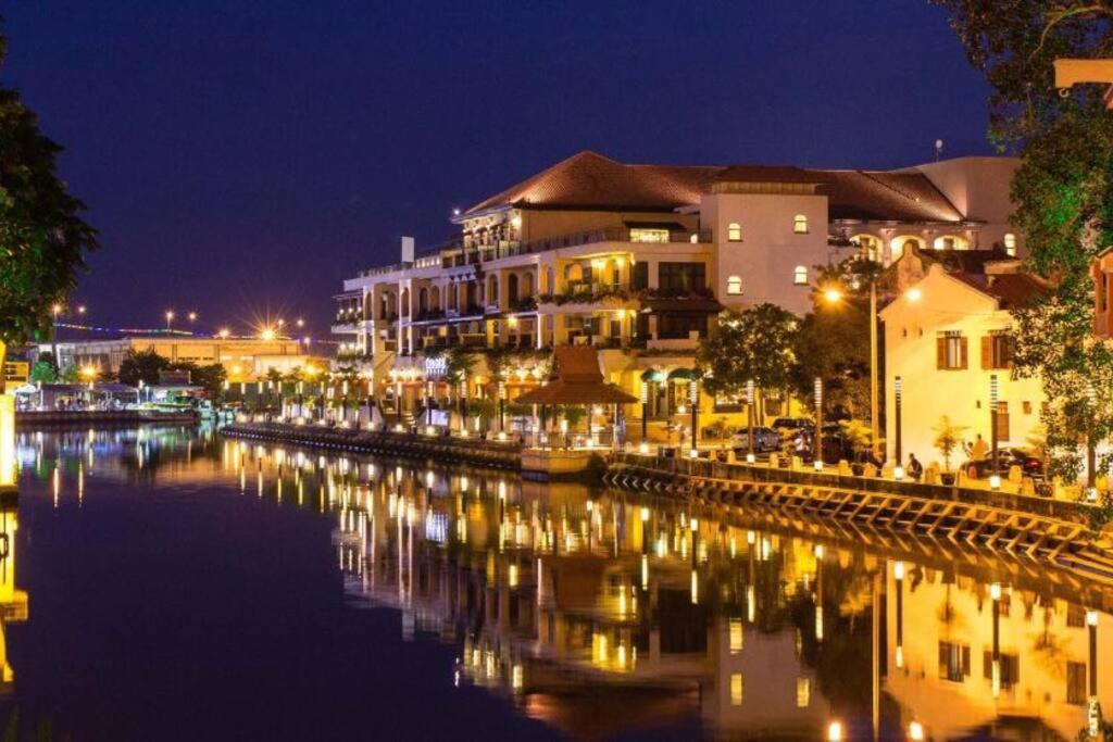شقة New! Jonker Street Loft 3Br Melaka 10Pax المظهر الخارجي الصورة